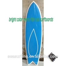 2015 tablas de surf de cola de pez leñosas retro de color brillante en ventas